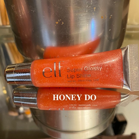 💋𝐄𝐋𝐅 ’𝐒𝐮𝐩𝐞𝐫 𝐆𝐥𝐨𝐬𝐬𝐲 𝐋𝐢𝐩 𝐒𝐡𝐢𝐧𝐞’ 𝐥𝐢𝐩 𝐠𝐥𝐨𝐬𝐬 - Picture 5 of 10